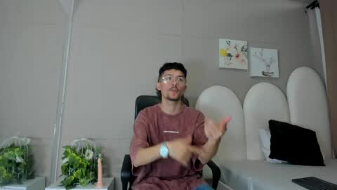 Snapshot of jake_miller__ chatting on May 2026 07:09:02 PM Jake online show from May 2026 07:09:02 PM