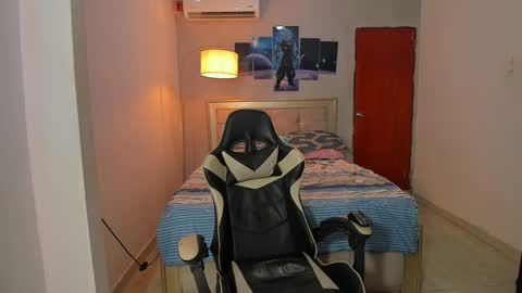 Jake Pons online show from December 2024 02:42:01 AM