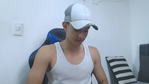 Hi guys im new 3 online show from February 2026 08:02:01 PM