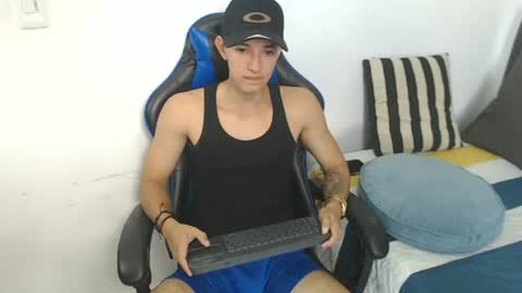 Snapshot of jake_shadow14 chatting on June 2026 05:12:02 PM Hi guys im new 3 online show from June 2026 05:12:02 PM