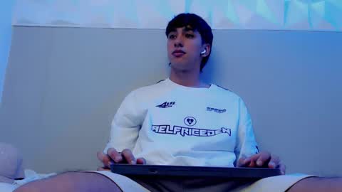 jake_tripp online show from September 2025 04:07:01 AM