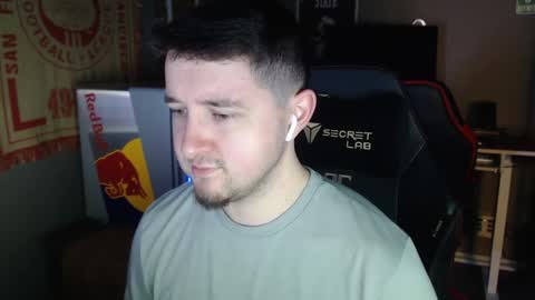 Snapshot of jake_winters chatting on January 2025 01:42:02 AM Jake online show from January 2025 01:42:02 AM