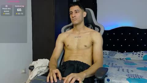 Snapshot of jakemonroe1 chatting on June 2026 03:40:02 PM JakeMonroe online show from June 2026 03:40:02 PM