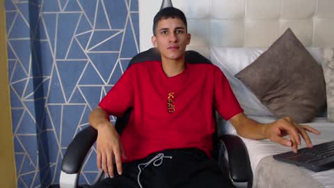 Snapshot of jakemoxleey chatting on December 2024 01:00:02 PM jakemoxleey online show from December 2024 01:00:02 PM