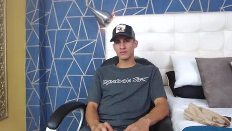 Snapshot of jakemoxleey chatting on February 2025 12:46:02 PM jakemoxleey online show from February 2025 12:46:02 PM