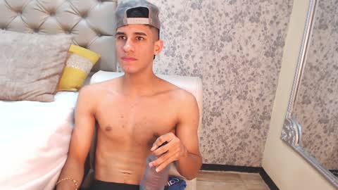 Snapshot of jakemoxleey chatting on February 2025 03:52:01 PM jakemoxleey online show from February 2025 03:52:01 PM