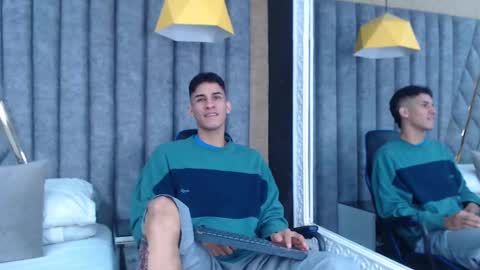 Snapshot of jakemoxleey chatting on February 2025 02:24:01 PM jakemoxleey online show from February 2025 02:24:01 PM