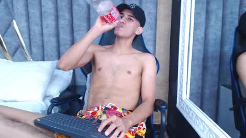 Snapshot of jakemoxleey chatting on February 2025 03:52:01 PM jakemoxleey online show from February 2025 03:52:01 PM