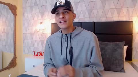 Snapshot of jakemoxleey chatting on February 2025 02:48:02 PM jakemoxleey online show from February 2025 02:48:02 PM