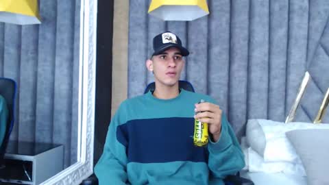 Snapshot of jakemoxleey chatting on February 2025 12:05:02 PM jakemoxleey online show from February 2025 12:05:02 PM