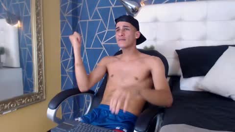 Snapshot of jakemoxleey chatting on February 2025 06:41:02 PM jakemoxleey online show from February 2025 06:41:02 PM