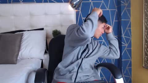 Snapshot of jakemoxleey chatting on March 2025 12:34:01 PM jakemoxleey online show from March 2025 12:34:01 PM