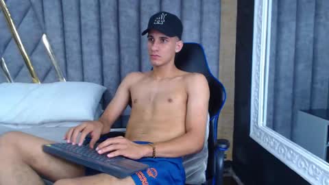 Snapshot of jakemoxleey chatting on March 2025 03:52:01 PM jakemoxleey online show from March 2025 03:52:01 PM