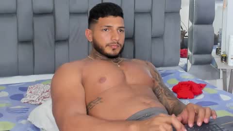 my name is sebas If you come here dont hesitate to say hello Im a guy who really likes having conversations and having hot online show from February 2025 04:06:01 AM