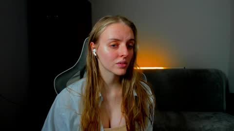 Sofia online show from April 2026 09:14:02 AM