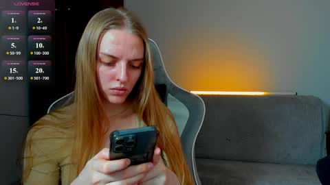 Snapshot of jam_cream chatting on April 2026 06:50:01 AM Sofia online show from April 2026 06:50:01 AM