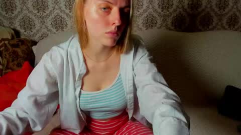 Snapshot of jam_cream chatting on June 2026 09:11:01 AM Sofia online show from June 2026 09:11:01 AM