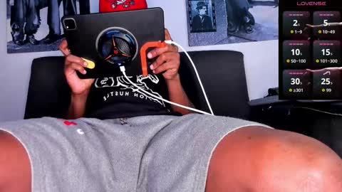 Snapshot of jamal_boseman chatting on November 2025 10:57:02 PM Jamal online show from November 2025 10:57:02 PM