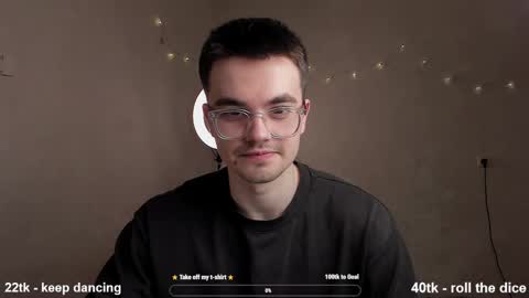 Snapshot of jame_flow chatting on February 2025 09:46:01 PM Hey there Im Jame online show from February 2025 09:46:01 PM