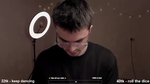 Snapshot of jame_flow chatting on February 2025 04:10:02 AM Hey there Im Jame online show from February 2025 04:10:02 AM