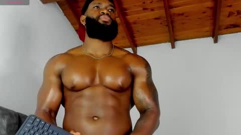 Snapshot of james_bbcmuscle chatting on September 2025 08:08:02 PM James BBC online show from September 2025 08:08:02 PM