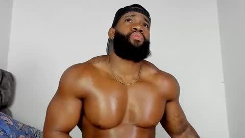 Snapshot of james_bbcmuscle chatting on November 2025 09:30:02 AM James BBC online show from November 2025 09:30:02 AM