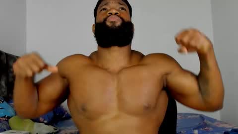 Snapshot of james_bbcmuscle chatting on November 2025 01:30:02 AM James BBC online show from November 2025 01:30:02 AM