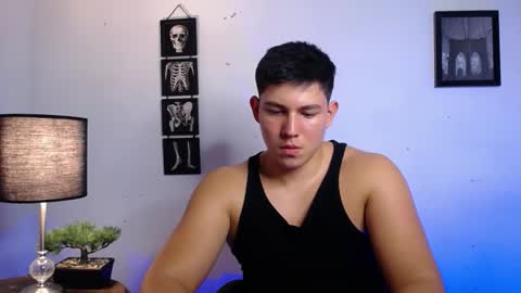 james_cr online show from November 2025 03:06:02 AM