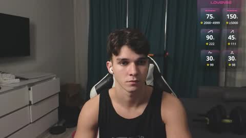 Snapshot of james_friends chatting on October 2025 10:41:02 PM James online show from October 2025 10:41:02 PM