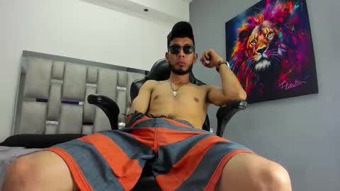 Snapshot of james_walsh chatting on January 2026 07:27:01 PM James Walsh online show from January 2026 07:27:01 PM