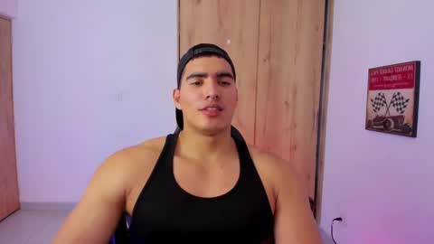 Snapshot of jamesgraay chatting on December 2024 07:32:01 AM James Gray online show from December 2024 07:32:01 AM