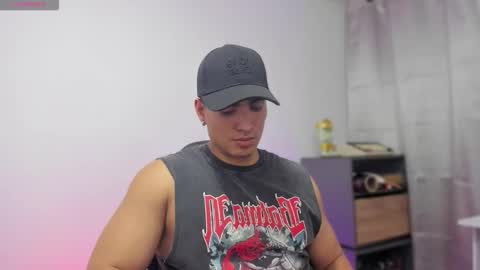 Snapshot of jamesgraay chatting on December 2025 09:13:02 AM James Gray online show from December 2025 09:13:02 AM