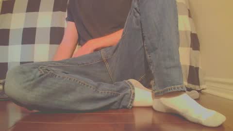 Snapshot of jamesknight57 chatting on November 2025 12:43:02 AM James online show from November 2025 12:43:02 AM