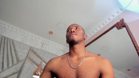 Snapshot of jamesparck chatting on January 2025 03:39:01 PM James online show from January 2025 03:39:01 PM