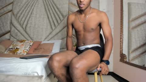 Snapshot of jamesparck chatting on February 2025 03:27:01 PM James online show from February 2025 03:27:01 PM