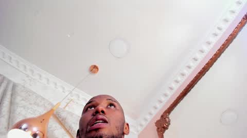 Snapshot of jamesparck chatting on February 2025 06:42:01 PM James online show from February 2025 06:42:01 PM