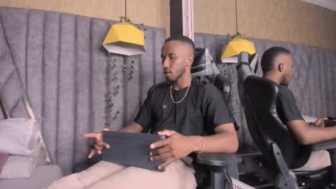 Snapshot of jamesparck chatting on February 2026 08:30:01 PM James online show from February 2026 08:30:01 PM