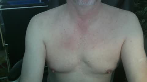 jamesray722 online show from February 2025 07:09:01 PM