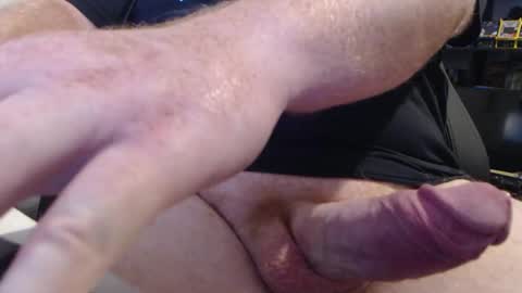 jamhawk_ online show from January 2026 12:07:02 PM