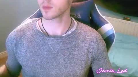 Snapshot of jamie_lad chatting on December 2024 09:13:02 AM Jamie online show from December 2024 09:13:02 AM