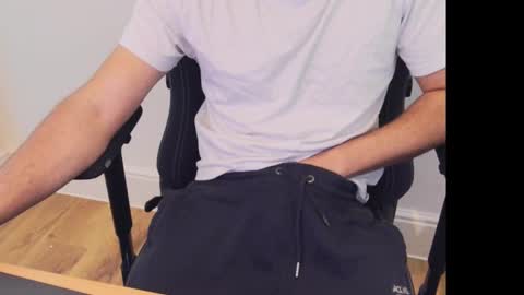 Snapshot of jammyedge chatting on December 2024 08:31:01 AM Jammy online show from December 2024 08:31:01 AM