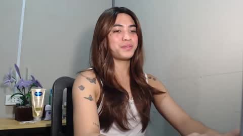 Snapshot of jamray_2 chatting on April 2026 06:12:02 PM jam online show from April 2026 06:12:02 PM