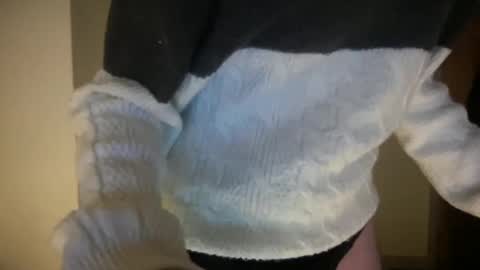 Snapshot of jamsix chatting on January 2025 10:08:02 PM Jamsix online show from January 2025 10:08:02 PM