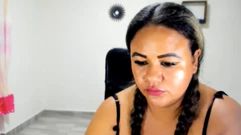 jan_milkhot online show from June 2026 02:12:01 AM