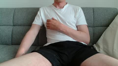 Snapshot of jan_the_man94 chatting on May 2026 05:32:02 PM Jan online show from May 2026 05:32:02 PM