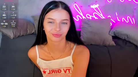 Eva online show from November 2025 12:54:01 AM