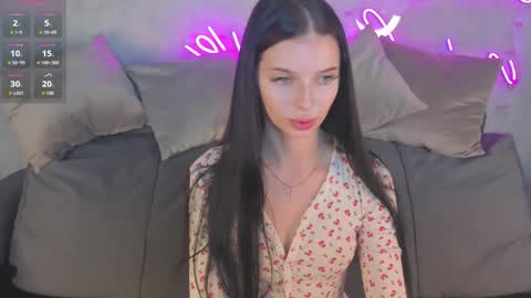 Eva online show from November 2025 12:49:01 AM