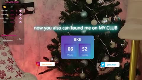 Snapshot of jane_meys chatting on December 2024 11:28:01 AM your kitty JANE roawww online show from December 2024 11:28:01 AM