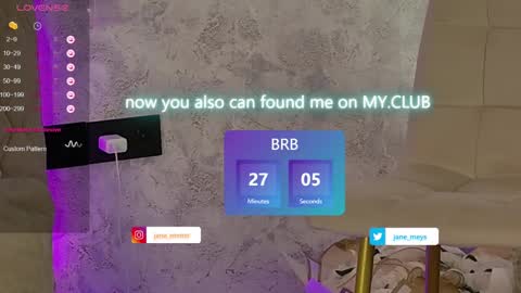 Snapshot of jane_meys chatting on January 2025 08:07:02 AM your kitty JANE roawww online show from January 2025 08:07:02 AM