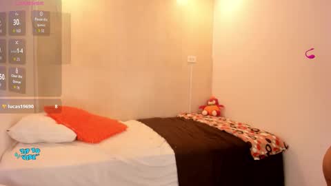 Snapshot of jane_monttgomery chatting on October 2025 11:06:02 PM Jane M online show from October 2025 11:06:02 PM